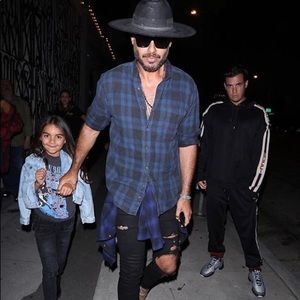 Meet your Posher, Evan